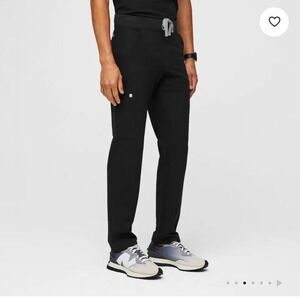 Figs Men's Axim Cargo Scrub Pants™ size L